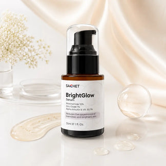 Sachet Bright & Glow Niacinamide serum bottle with product details on a light pink background