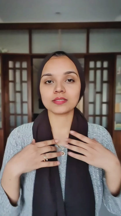 Ubtan Face & Body Scrub | sachetcare.com