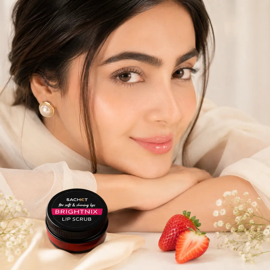 Strawberry Kiss Lip Scrub | sachetcare.com